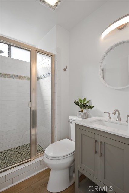 317 8th Street, Manhattan Beach, California 90266, 3 Bedrooms Bedrooms, ,3 BathroomsBathrooms,Residential,Sold,8th,SB22148792