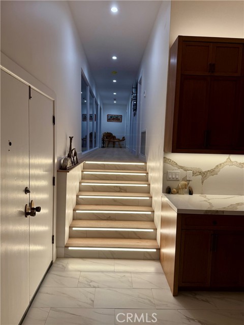 536 Via Almar, Palos Verdes Estates, California 90274, 4 Bedrooms Bedrooms, ,1 BathroomBathrooms,Residential,For Sale,Via Almar,PV25249382