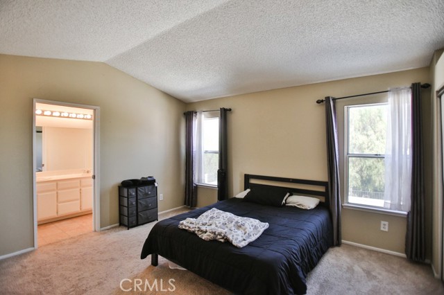 9694 Sycamore Canyon Road, Moreno Valley CA: https://media.crmls.org/medias/b14d09ef-5309-4cb2-a495-c19c36543016.jpg