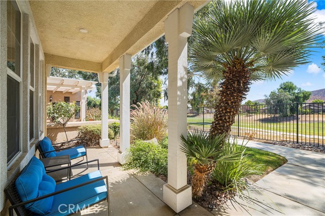 Detail Gallery Image 3 of 30 For 8085 Carnoustie Ave, Hemet,  CA 92545 - 2 Beds | 2 Baths