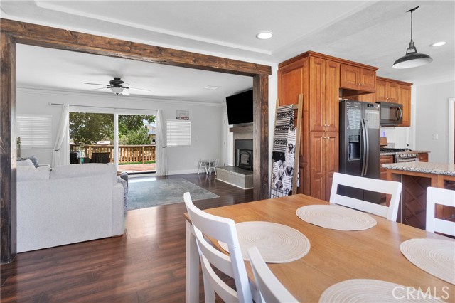 19545 Seneca Road, Apple Valley CA: https://media.crmls.org/medias/b14dc66e-4977-4e6c-8aa5-cdd941ea9aa8.jpg
