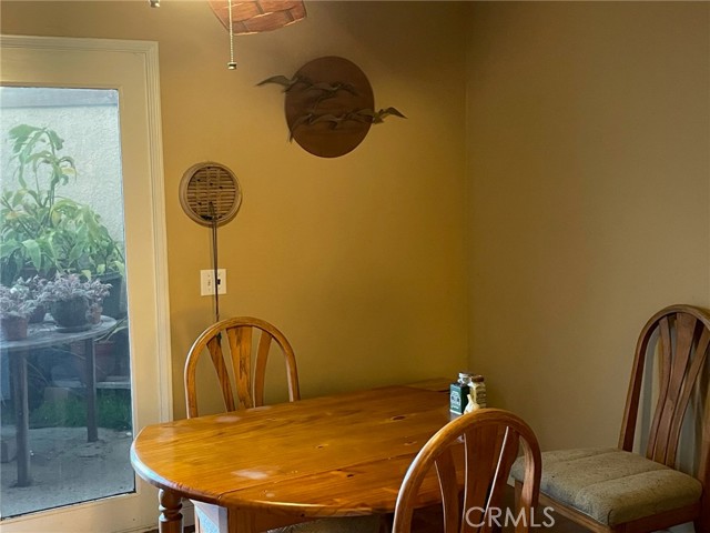 Detail Gallery Image 3 of 6 For 2932 N Cottonwood St #5,  Orange,  CA 92865 - 3 Beds | 2/1 Baths