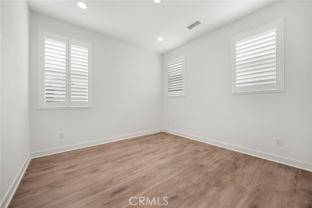 Detail Gallery Image 17 of 30 For 121 Biome, Irvine,  CA 92618 - 4 Beds | 3/1 Baths