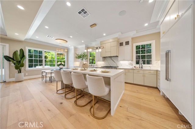608 Arbolada Drive, Arcadia CA: https://media.crmls.org/medias/b14f9817-e262-483e-9bf6-12baa9904f8a.jpg