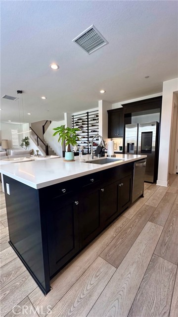 19028 Sark Place, Canyon Country CA: https://media.crmls.org/medias/b14ff4a9-a0dd-4fef-9f42-b9faaae7934a.jpg