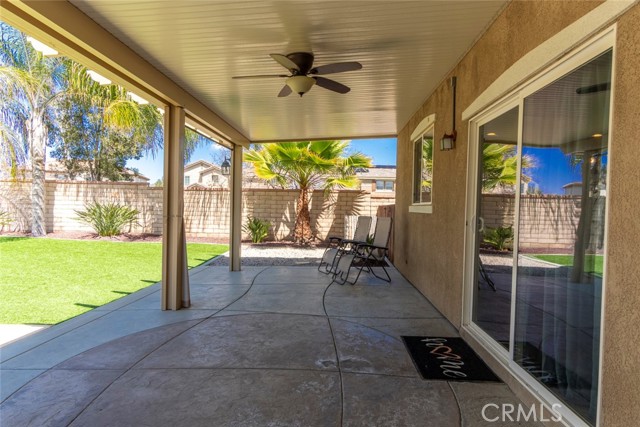 Detail Gallery Image 13 of 53 For 30417 Warm Lodge Ct, Menifee,  CA 92584 - 5 Beds | 3 Baths