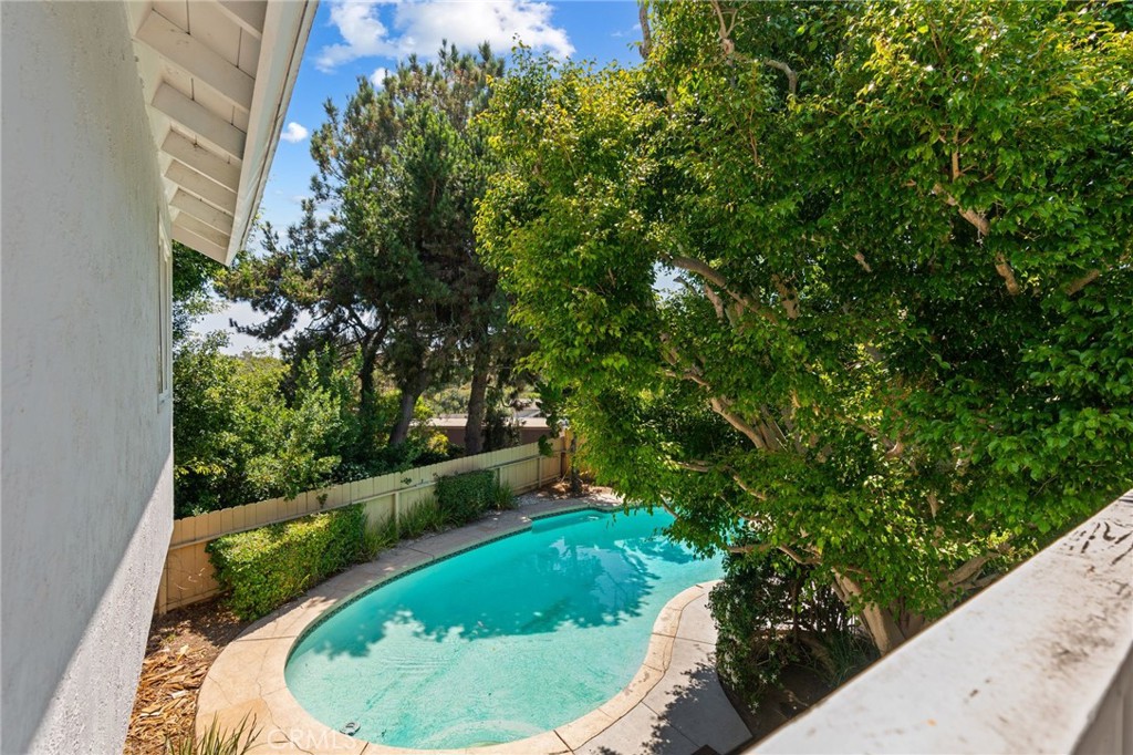 MLS #OC25155618 img 28