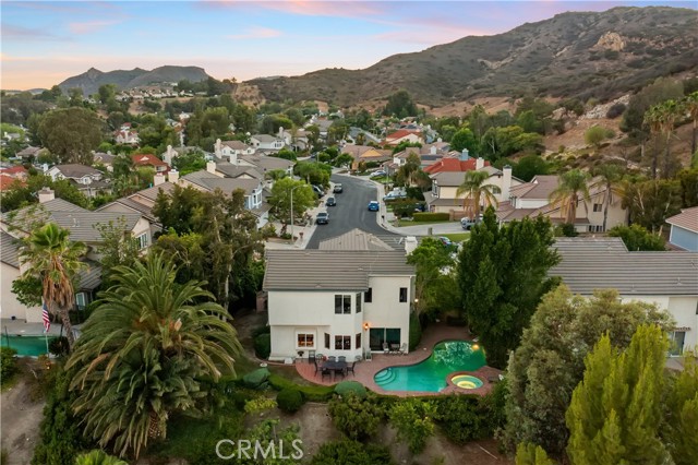 8042 Masefield Court, West Hills CA: https://media.crmls.org/medias/b1513be7-814e-4d45-8b73-5e039d40c872.jpg