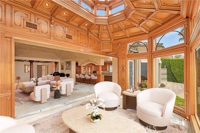 71 Marguerite Drive, Rancho Palos Verdes CA: https://media.crmls.org/medias/b151d949-8be8-4361-b90c-3dec06df9ba7.jpg