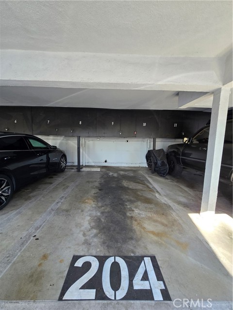Detail Gallery Image 30 of 31 For 18645 Hatteras St #161,  Tarzana,  CA 91356 - 2 Beds | 1/1 Baths