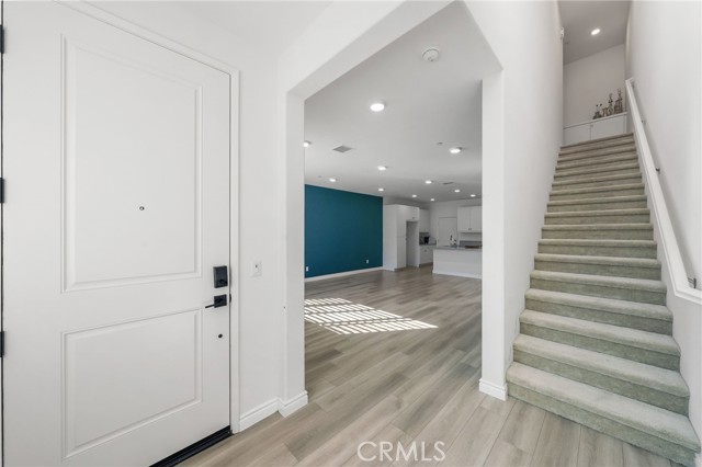 15901 Stresa Lane, Fontana CA: https://media.crmls.org/medias/b153febb-68af-4514-a6b0-3cddc5665dab.jpg