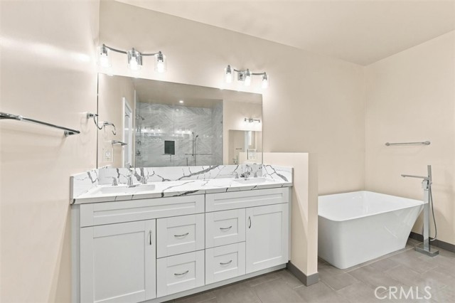 24226 Ocean Avenue, Torrance, California 90505, 3 Bedrooms Bedrooms, 0 ,2 BathroomsBathrooms,Residential Lease,For Rent,Ocean,0,SB26180648