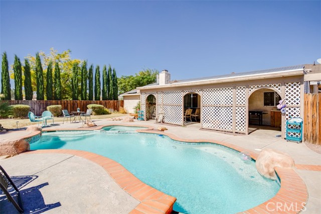 Detail Gallery Image 41 of 48 For 21789 Thunderbird Rd, Apple Valley,  CA 92307 - 3 Beds | 2 Baths