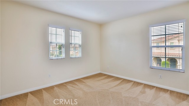 1748 Yvonne Court, Riverside CA: https://media.crmls.org/medias/b15510f3-0942-4835-b77a-539666383f3d.jpg