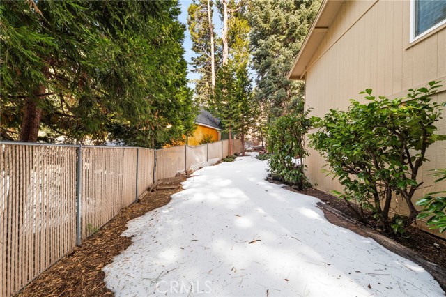 Image 33 of 46 For 31686 Luring Pines Circle