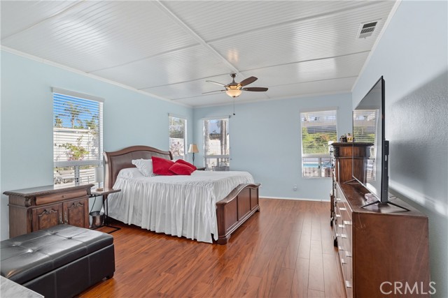 29087 Slumpstone Street, Nuevo CA: https://media.crmls.org/medias/b1571687-d236-4810-a97d-a45ccd61121d.jpg