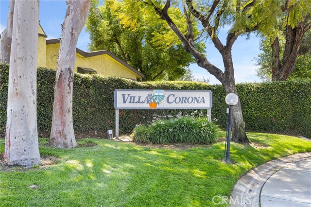 1550 Rimpau Avenue, Corona CA: https://media.crmls.org/medias/b1574072-ec7f-458b-9290-61d3bf905419.jpg