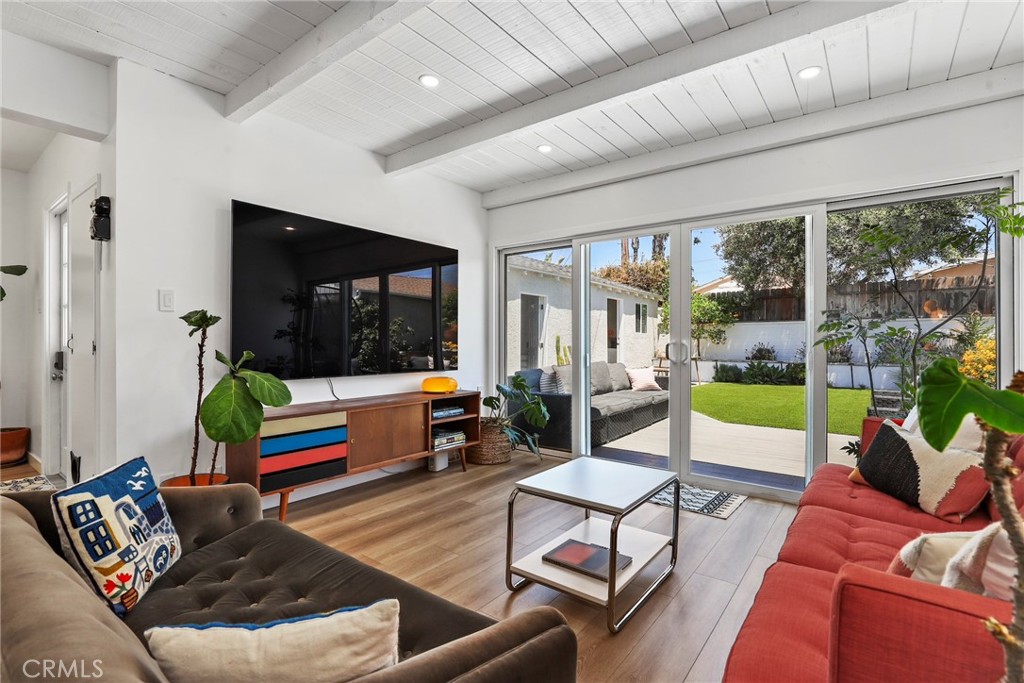 MLS #SB25112617 img 6