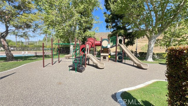 Detail Gallery Image 39 of 39 For 19564 Eagle Ridge, Porter Ranch,  CA 91326 - 3 Beds | 2/1 Baths