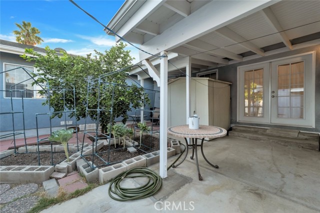 16908 Los Alimos Street, Granada Hills CA: https://media.crmls.org/medias/b158c830-14f6-4d0c-bca5-f1a72d8f081a.jpg