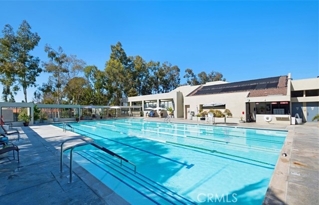 24055 Paseo Del Lago, Laguna Woods CA: https://media.crmls.org/medias/b15945a9-1bca-43d1-9df9-731773453de7.jpg