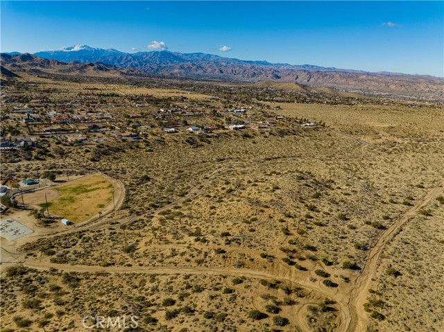 Detail Gallery Image 16 of 24 For 58980 Santa Barbara Dr, Yucca Valley,  CA 92284 - – Beds | – Baths