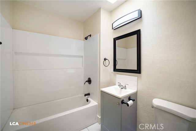 Detail Gallery Image 12 of 20 For 1515 Orange Dr, Bakersfield,  CA 93305 - 2 Beds | 1 Baths