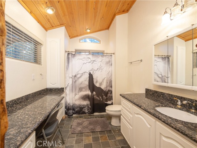 Image 25 of 50 For 1901 State Court