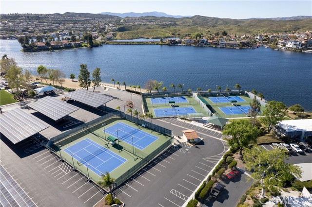 Detail Gallery Image 62 of 75 For 30181 Swan Point, Canyon Lake,  CA 92587 - 4 Beds | 3/1 Baths