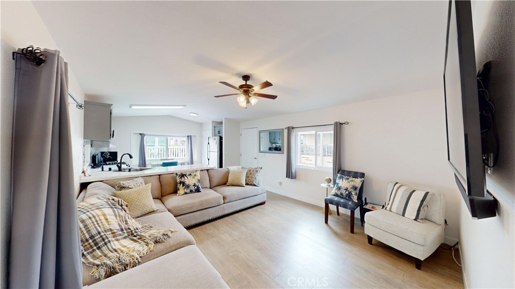 MLS #OC25276144 image #10