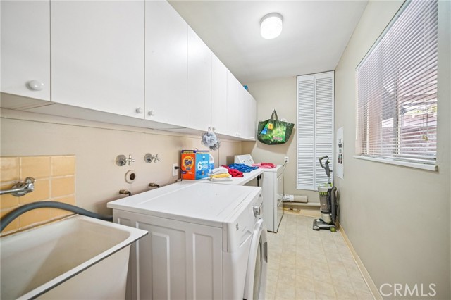 18011 Sunburst Street photo 34