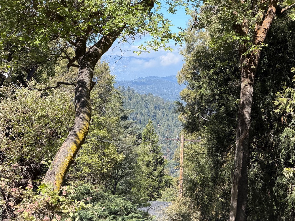 https://media.crmls.org/medias/b15c308d-f934-4996-ae87-0855211967b8.jpg?preset=X-Large