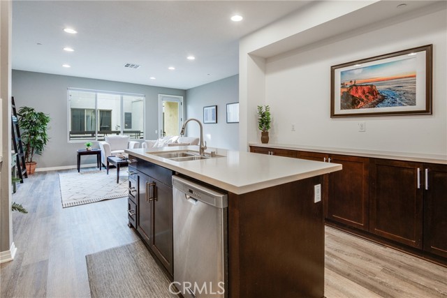 Detail Gallery Image 23 of 60 For 12921 Mission Avenue #102,  Hawthorne,  CA 90250 - 2 Beds | 2/1 Baths
