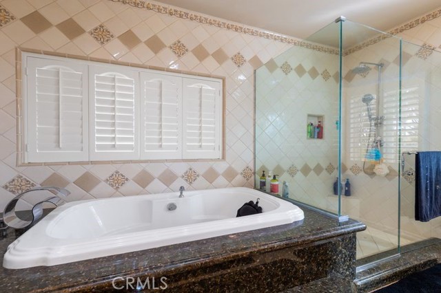 Detail Gallery Image 33 of 61 For 680 W Byron Ct, Upland,  CA 91784 - 6 Beds | 5 Baths