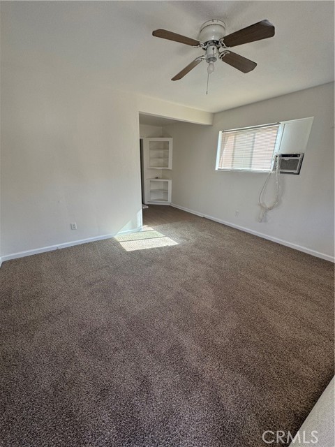 410 N San Jacinto Street, Hemet CA: https://media.crmls.org/medias/b15d2375-5537-4a7c-bbd6-2a14597c6806.jpg