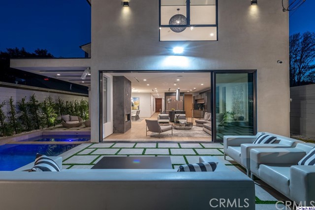 4 Bed Home for Sale in Studio City, California