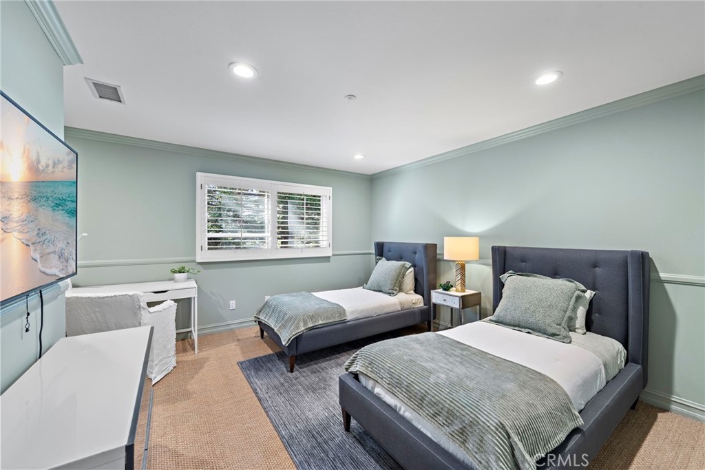 MLS #OC26152486 image #35