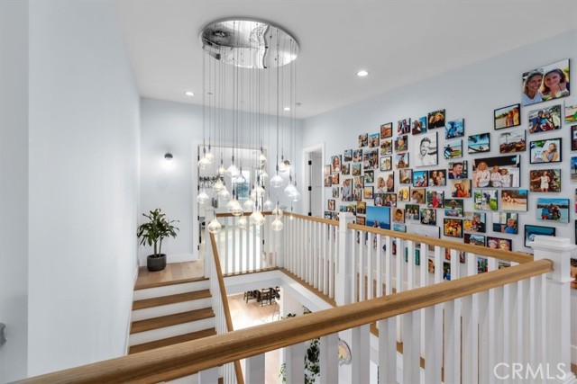 2306 Robinson Street, Redondo Beach, California 90278, 5 Bedrooms Bedrooms, ,4 BathroomsBathrooms,Residential,Sold,Robinson,SB22018047