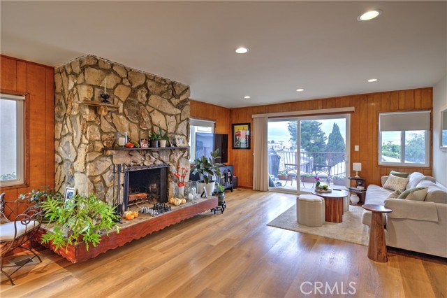 507 Helberta, Redondo Beach, California 90277, ,Residential Income,For Sale,Helberta,SB25240356 507 Helberta, Redondo Beach, California 90277, ,Residential Income,For Sale,Helberta,SB25240356