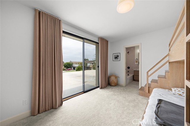 6360 E Vera Crest Drive, Long Beach CA: https://media.crmls.org/medias/b15f49a9-3c75-4e1d-bc58-aa27f2f9c253.jpg