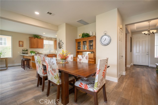 Detail Gallery Image 4 of 22 For 28665 Raintree, Menifee,  CA 92584 - 3 Beds | 2 Baths