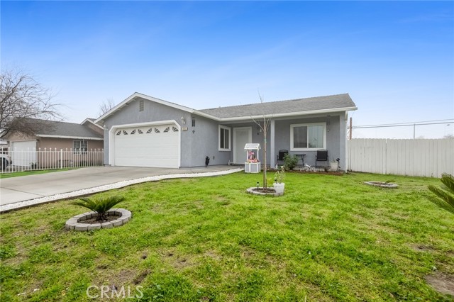 Detail Gallery Image 3 of 17 For 2023 Garvey, Corcoran,  CA 93212 - 5 Beds | 3 Baths