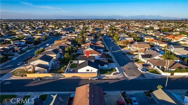 Detail Gallery Image 45 of 49 For 21211 Binghampton Cir, Huntington Beach,  CA 92646 - 4 Beds | 3 Baths