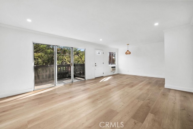 Detail Gallery Image 8 of 29 For 338 S Miraleste #265,  San Pedro,  CA 90732 - 2 Beds | 1/1 Baths