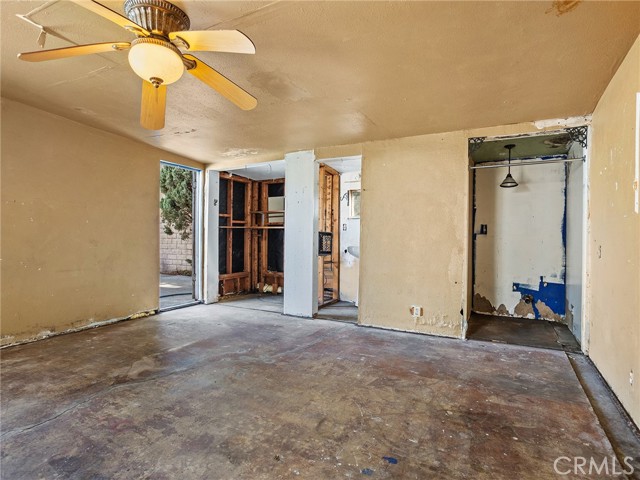 Detail Gallery Image 21 of 41 For 210 W Ash Ave, Burbank,  CA 91502 - 2 Beds | 1 Baths