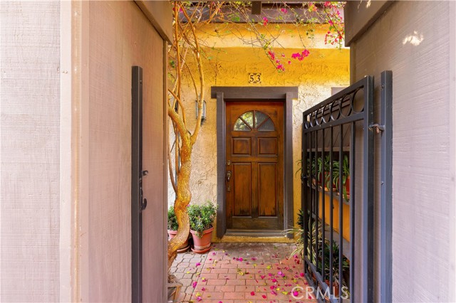 Detail Gallery Image 2 of 29 For 433 E Mission Rd #53,  Alhambra,  CA 91801 - 2 Beds | 3 Baths