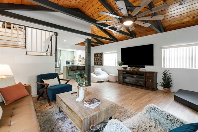 Detail Gallery Image 11 of 29 For 606 Merced Ave, Big Bear Lake,  CA 92315 - 2 Beds | 2 Baths