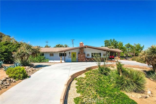 Detail Gallery Image 1 of 70 For 56772 Kismet Rd, Yucca Valley,  CA 92284 - 4 Beds | 3 Baths