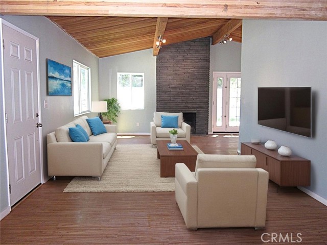Detail Gallery Image 4 of 48 For 5209 Sylmar Ave, Sherman Oaks,  CA 91401 - 2 Beds | 2 Baths