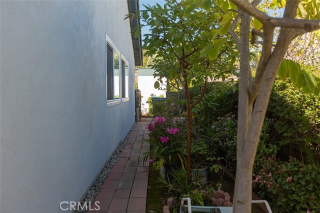 Detail Gallery Image 15 of 22 For 1316 Holly Leaf Way, Diamond Bar,  CA 91765 - 4 Beds | 2 Baths